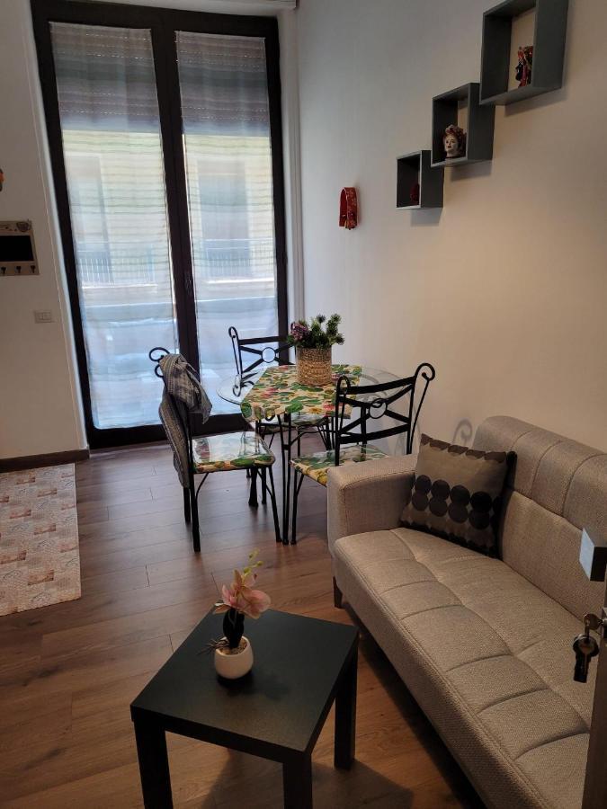 Ferienwohnung La Dimora Di Enrico Catania Exterior foto